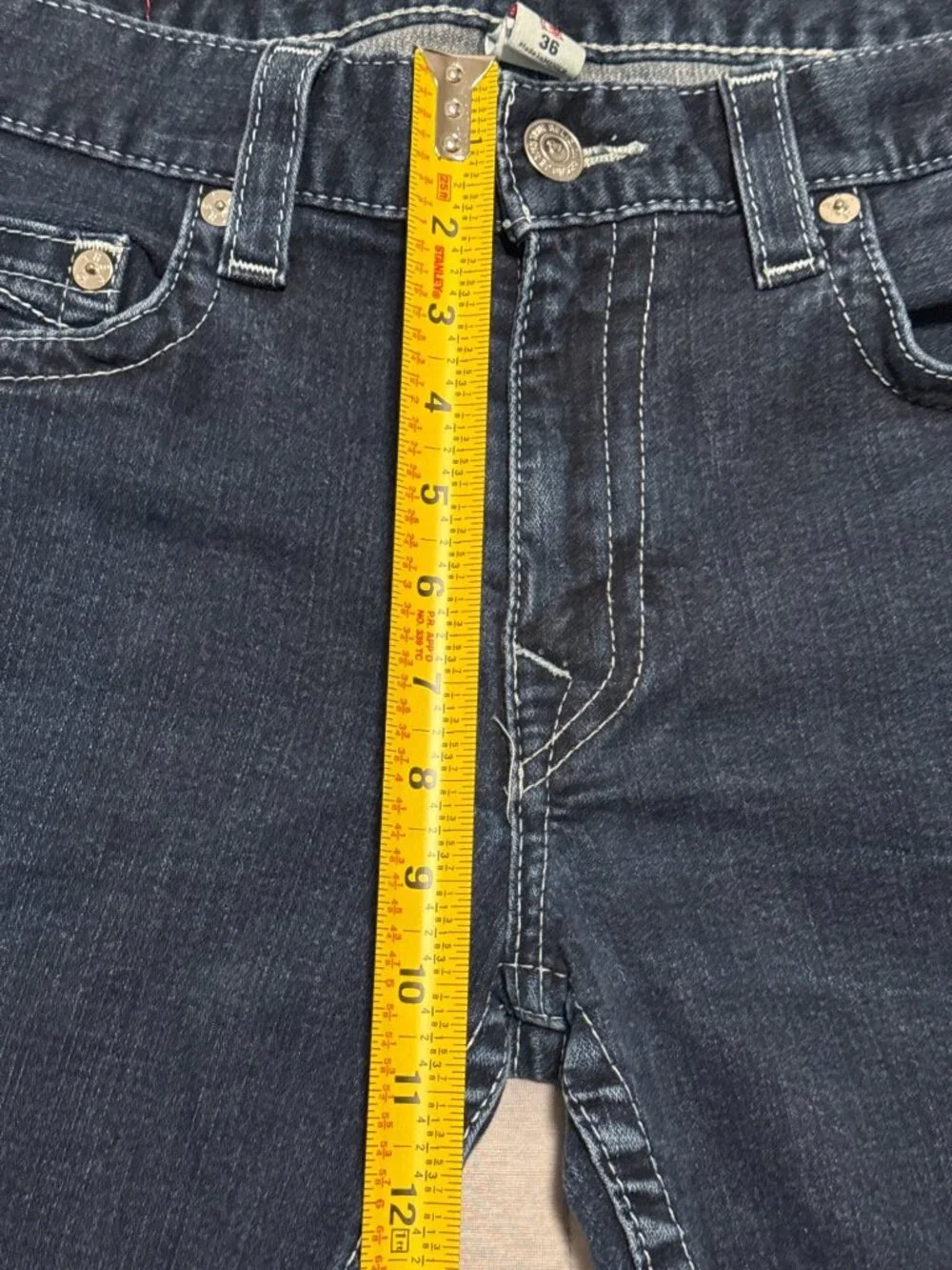 True Religion Slim Straight Mens Jeans Size 36 RN#112790 CA# 57414